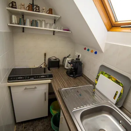 Lodge Tiffany Apartman Romantic Jeno